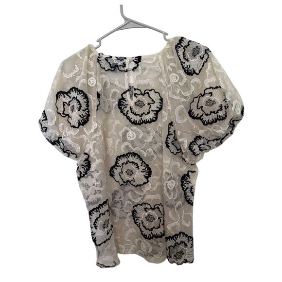 EUC Laundry by Shelli Segal Sheer Embroidered Floral Blouse – Size Medium - Picture 10 of 13